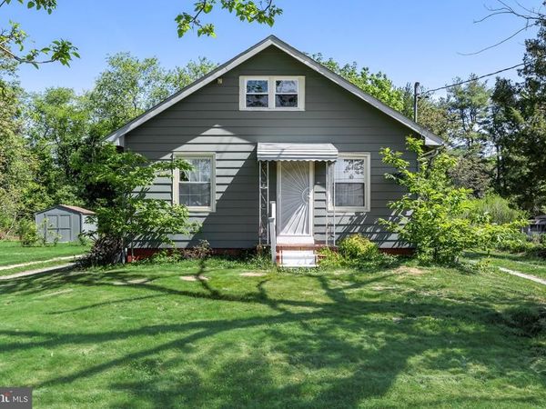 2848 MENANTICO ROAD, VINELAND, NJ 08361
