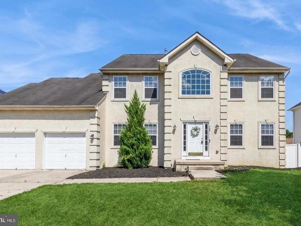709 S BROAD STREET, CLAYTON, NJ 08312