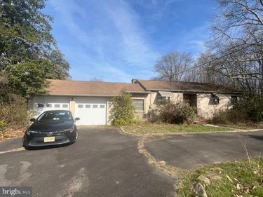 1111 N DELSEA DRIVE, CLAYTON, NJ 08312