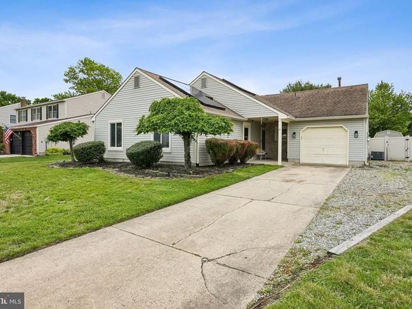 11 OLD MILL ROAD, SEWELL, NJ 08080
