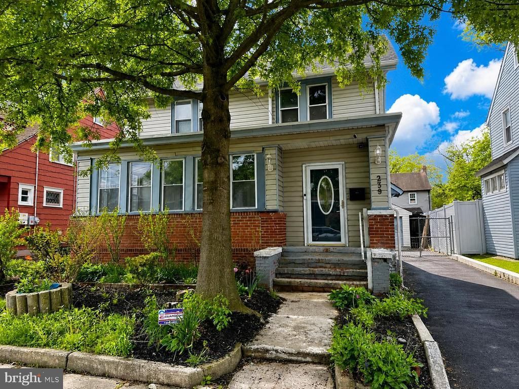 239 Huff Avenue, Trenton, NJ 08618 Main Photo