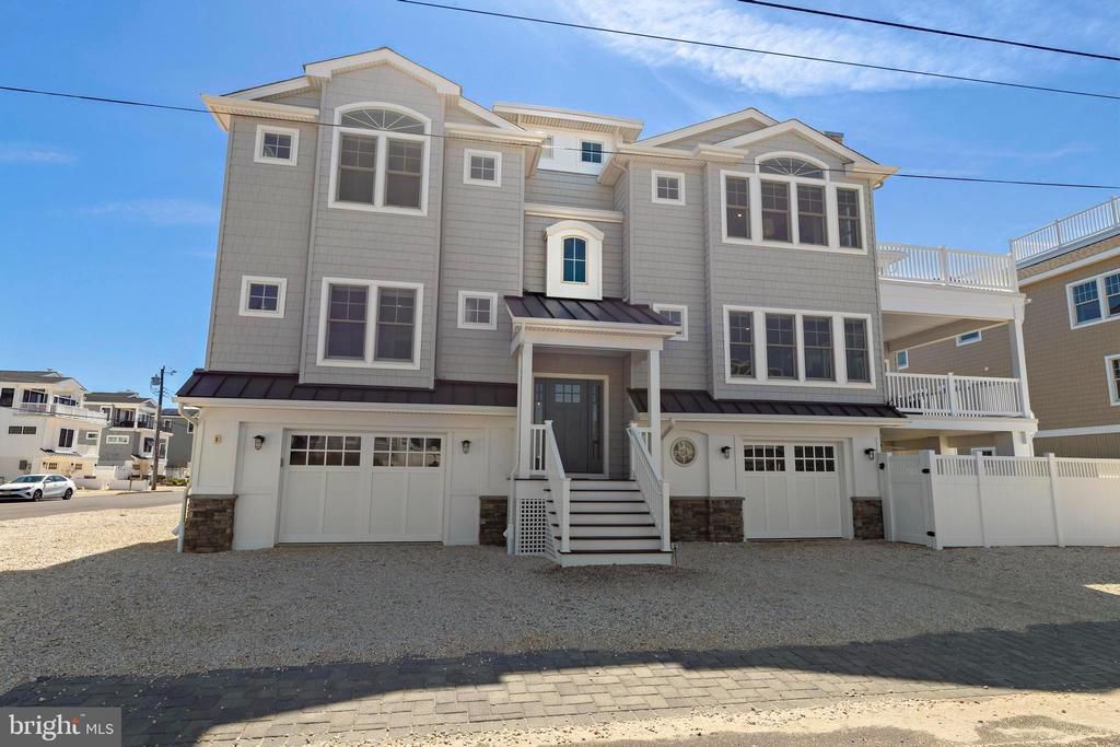 30 W Harding Avenue, Long Beach Township, NJ 08008 Main Photo
