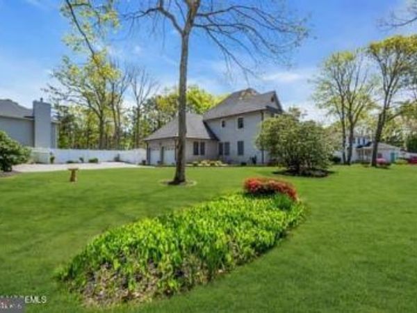 443 STONY POINT DRIVE, FORKED RIVER, NJ 08731