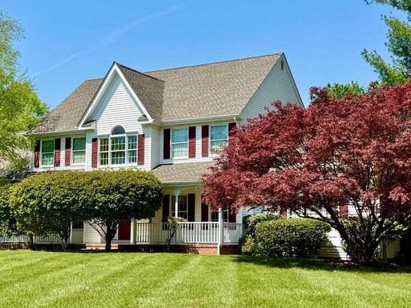 26 POLING FARM COURT, BELLE MEAD, NJ 08502