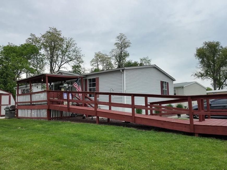 156 Linda Drive, New Oxford, PA 17350 Main Photo