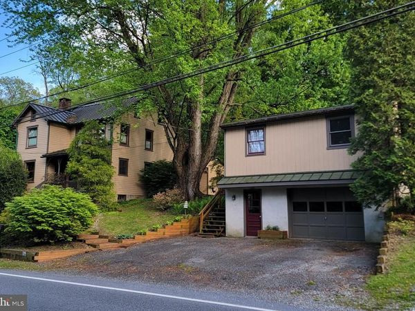 318 N GALEN HALL ROAD, WERNERSVILLE, PA 19565