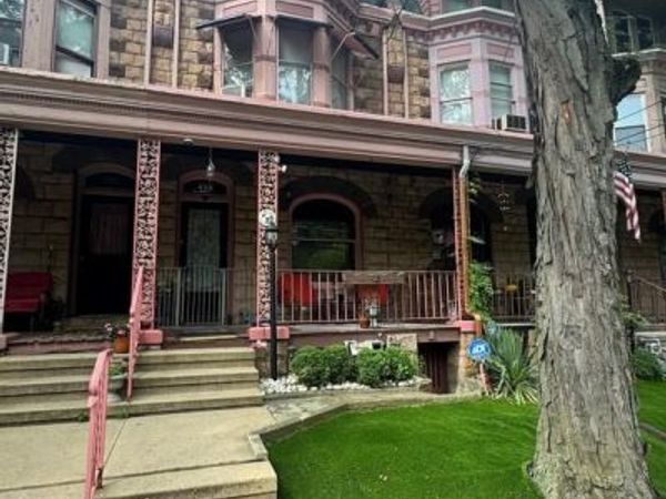 429 GREENWICH STREET, READING, PA 19601