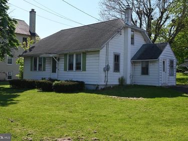 2171 MILFORD SQUARE PIKE, QUAKERTOWN, PA 18951