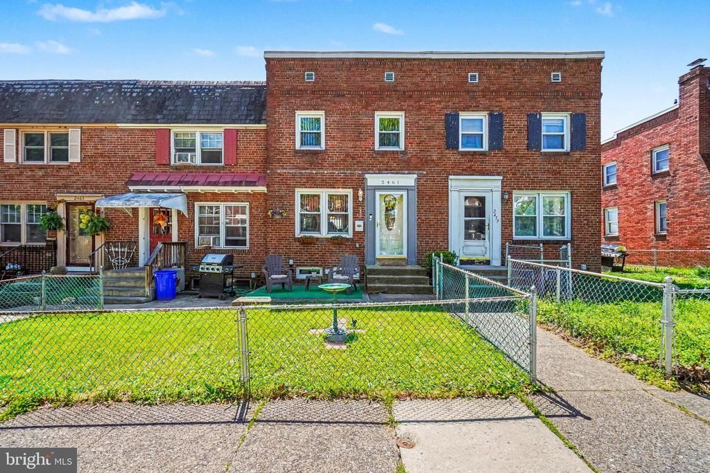 2461 Adrian Street, Harrisburg, PA 17104 Main Photo