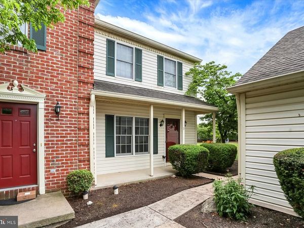 2063 D RALEIGH ROAD, HUMMELSTOWN, PA 17036