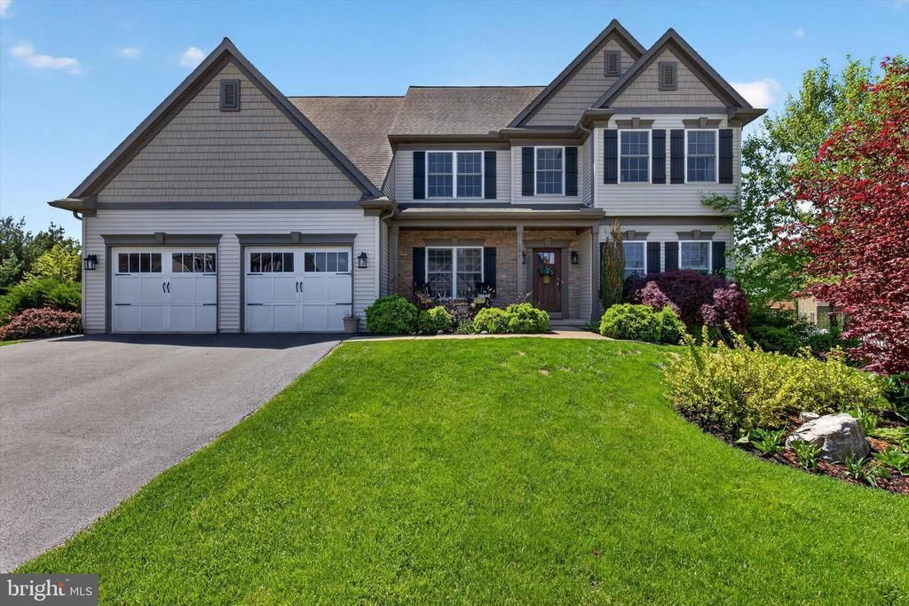 141 Vista Drive, Hummelstown, PA 17036 Main Photo
