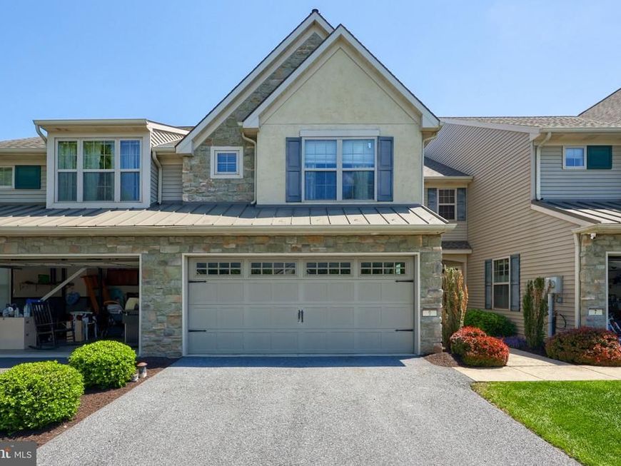 9 Rebecca Drive, Denver, PA 17517 Main Photo