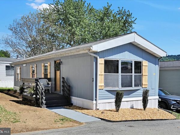 230 FAIRVIEW AVE AVENUE W, UNIT #3, MARIETTA, PA 17547