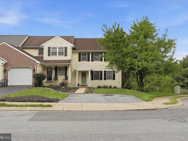 44 HIGHLAND COURT, REINHOLDS, PA 17569