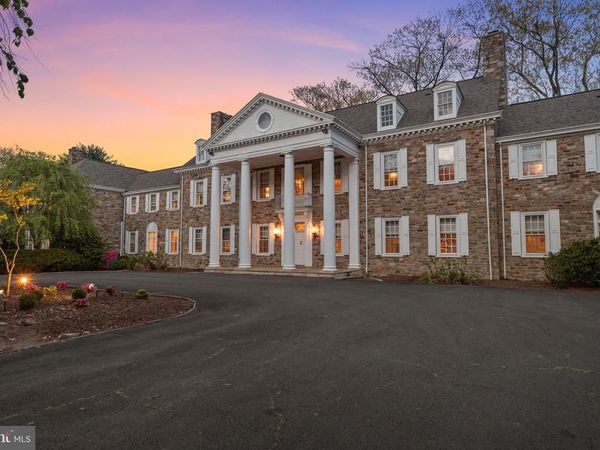 1035 WRIGHT DRIVE, HUNTINGDON VALLEY, PA 19006