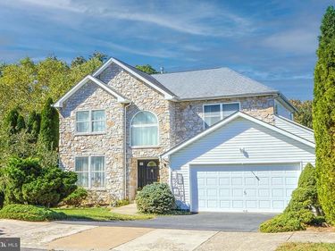 2270 DALE ROAD, HUNTINGDON VALLEY, PA 19006