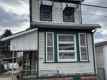 1115 OAK STREET, KULPMONT, PA 17834