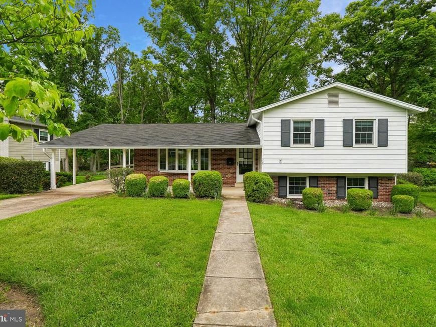 205 Tulip Drive, Gaithersburg, MD 20877 Main Photo