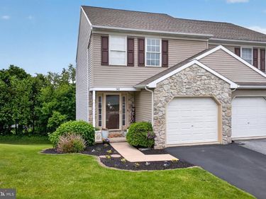 143 ACORN LANE, MOUNTVILLE, PA 17554