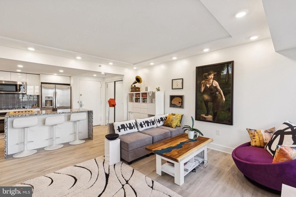 2001 Hamilton Street, Unit 515, Philadelphia, PA 19130 Main Photo