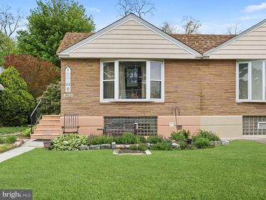 1913 BENTON AVENUE, PHILADELPHIA, PA 19152