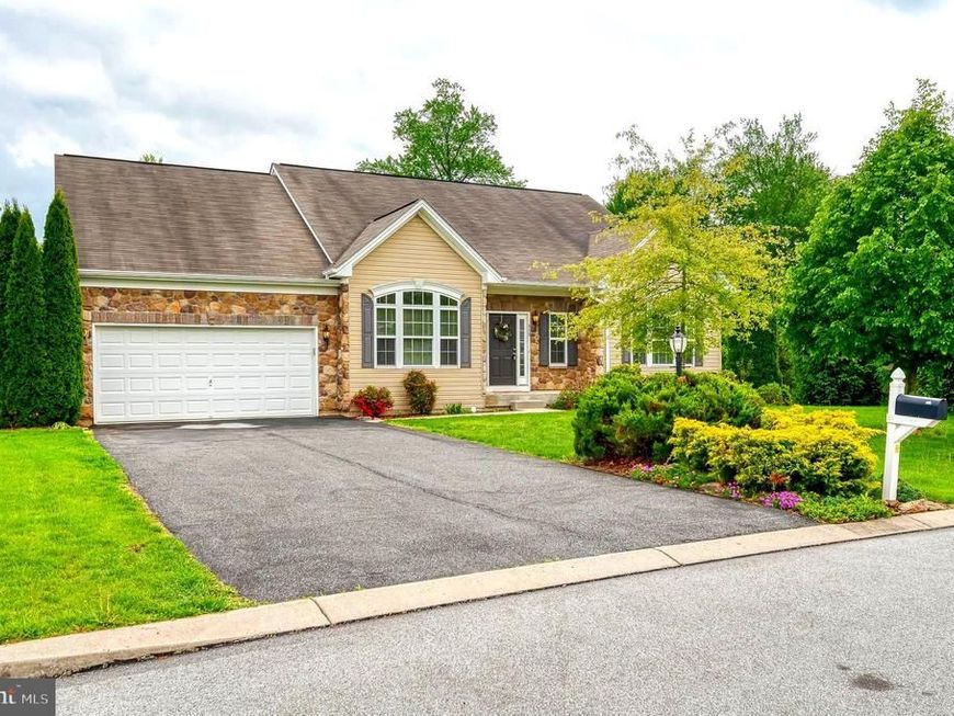 410 Misty Hill Drive, Delta, PA 17314 Main Photo