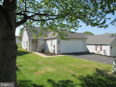 777 BLOSSOM HILL LANE, DALLASTOWN, PA 17313