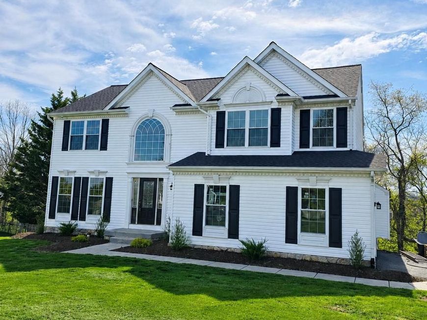 2963 Rexwood Drive, Glen Rock, PA 17327 Main Photo