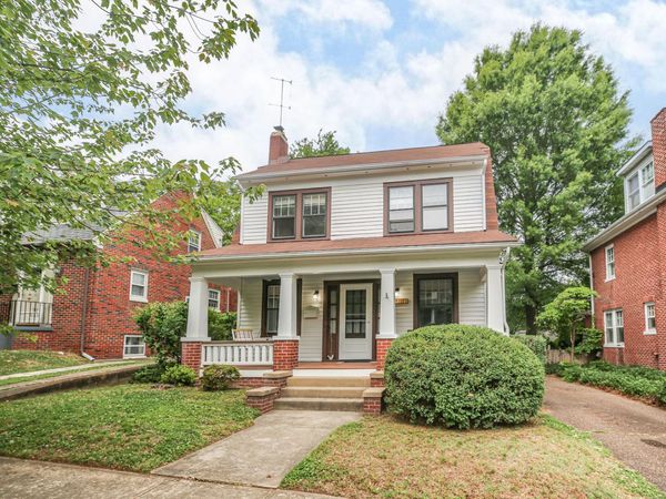 911 BROMPTON STREET, FREDERICKSBURG, VA 22401