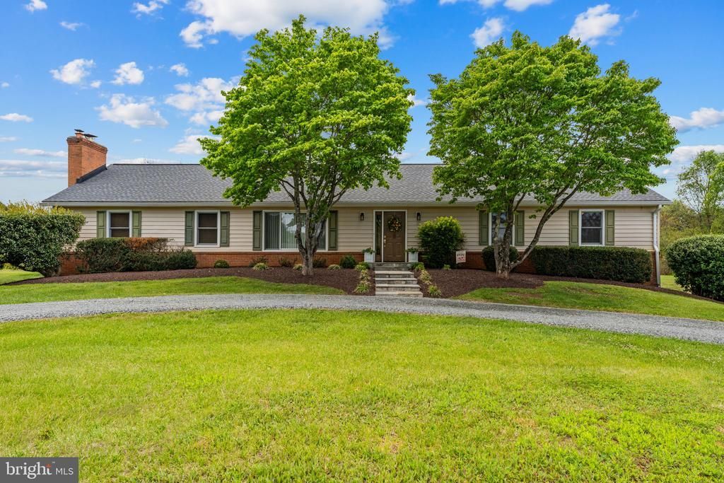 7933 Cooks Court, Warrenton, VA 20186 Main Photo