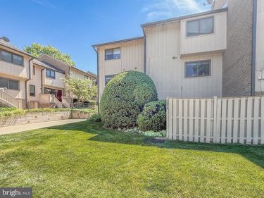 2674 GLENGYLE DRIVE, Unit 53, VIENNA, VA 22181