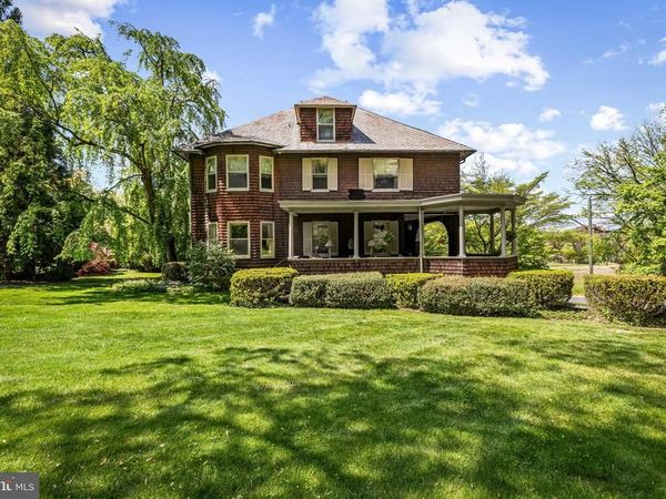 4 HILLSIDE ROAD, BALTIMORE, MD 21210