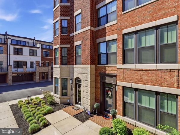 213 MARKET SQUARE NW, Unit 19, VIENNA, VA 22180