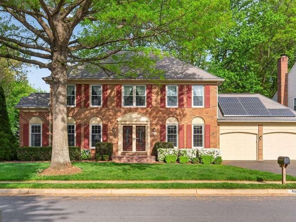 8844 SILVERLINE DRIVE, FAIRFAX STATION, VA 22039