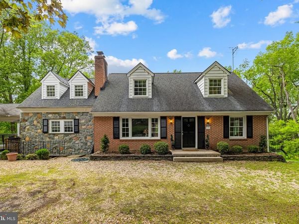 12707 FURNACE MOUNTAIN ROAD, LOVETTSVILLE, VA 20180