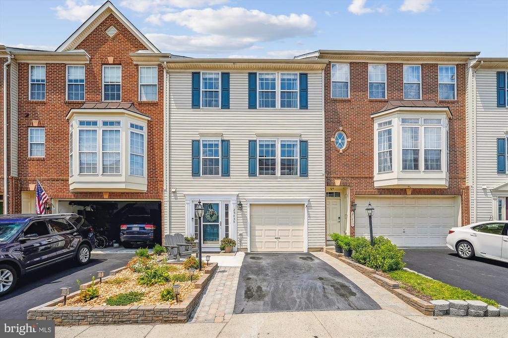 25435 Elm Terrace, Aldie, VA 20105 Main Photo