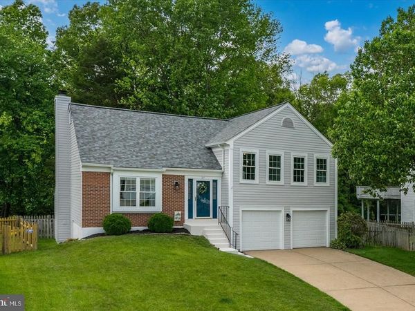 27 BRINKS COURT, STERLING, VA 20165