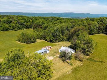 269 COMER AVENUE, SHENANDOAH, VA 22849