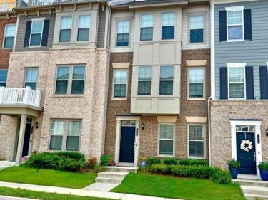 1907 GREENBRIAR HALL ROAD, DUMFRIES, VA 22026