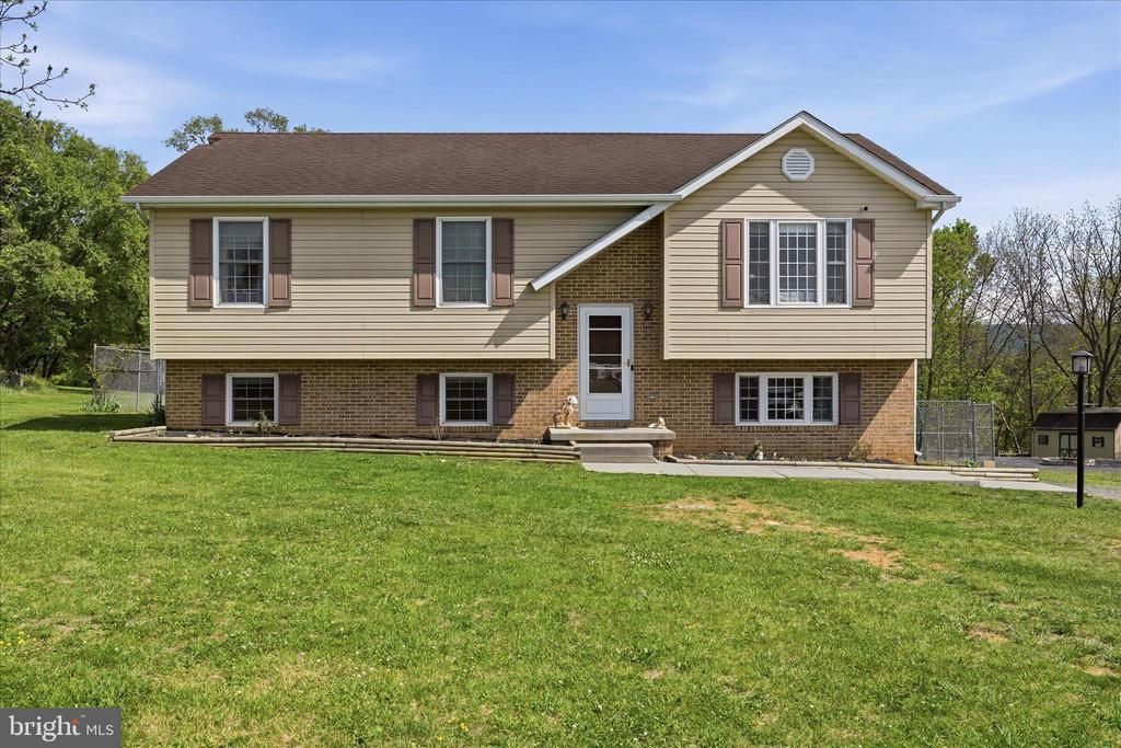 25996 Old Valley Pike, Toms Brook, VA 22660 Main Photo