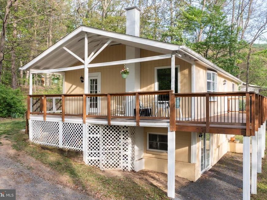 455 Huckleberry Drive, Gerrardstown, WV 25420 Main Photo