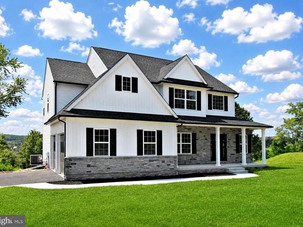 208 SCHWENK ROAD, PERKIOMENVILLE, PA 18074