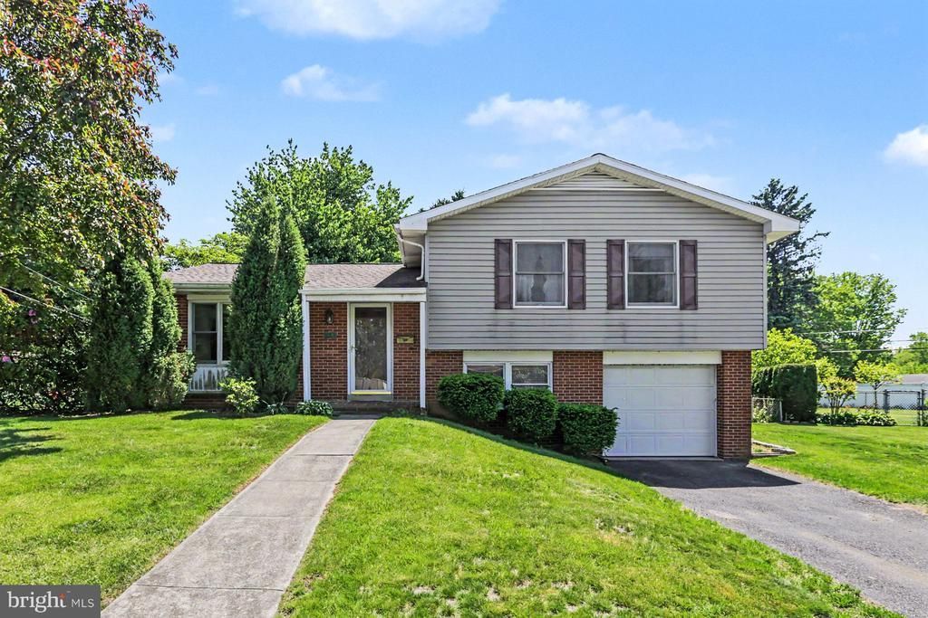 510 RUPLEY ROAD, CAMP HILL, PA 17011
