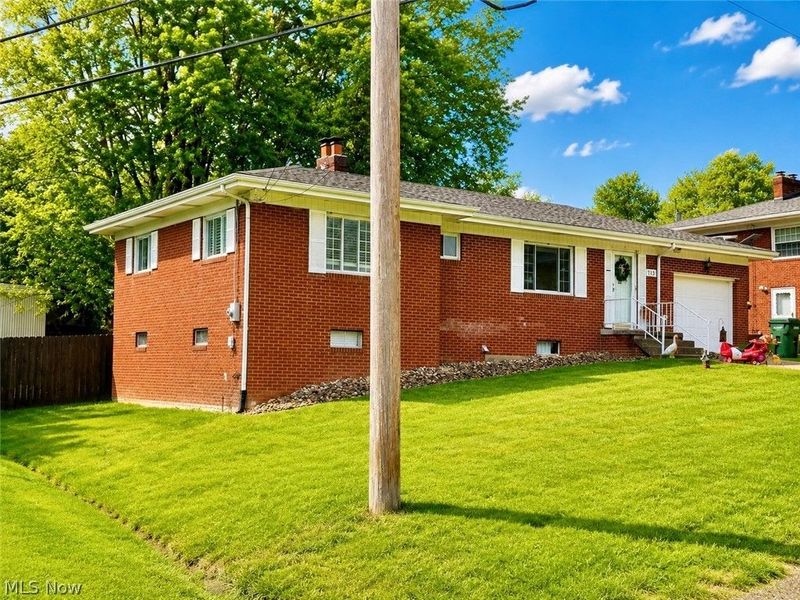 113 Stuart Drive , Wintersville, OH 43953 Photo 3