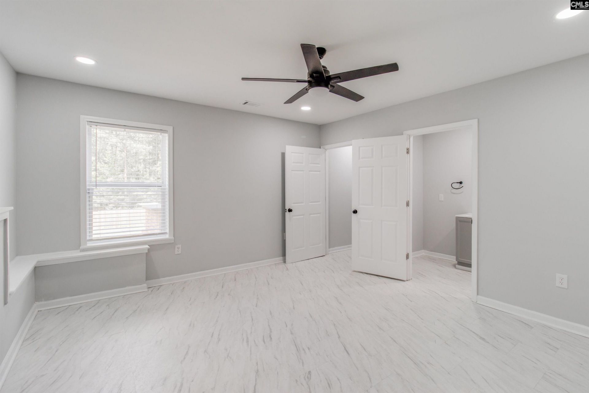 140 Crimson Queen Drive  Photo 32