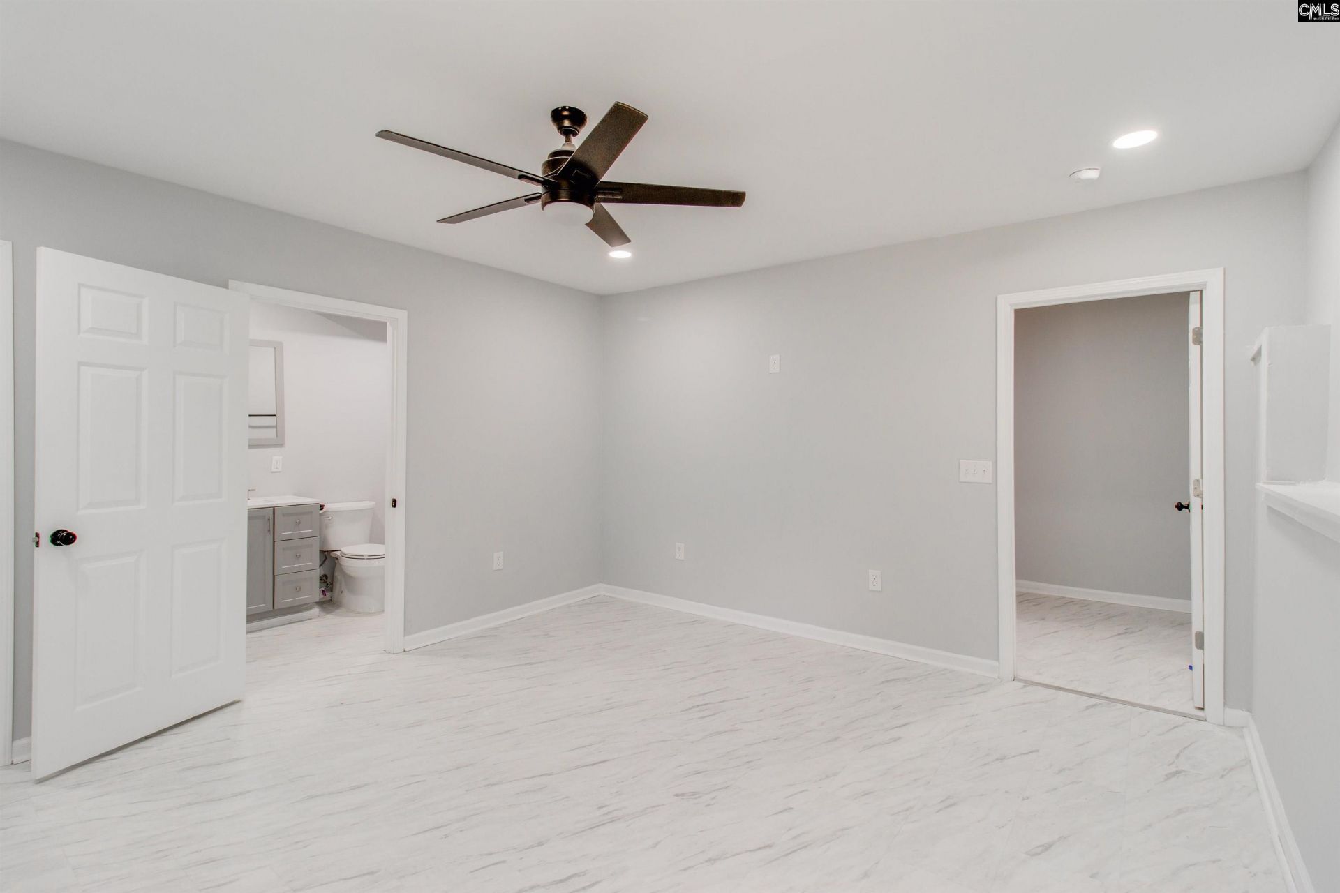 140 Crimson Queen Drive  Photo 33