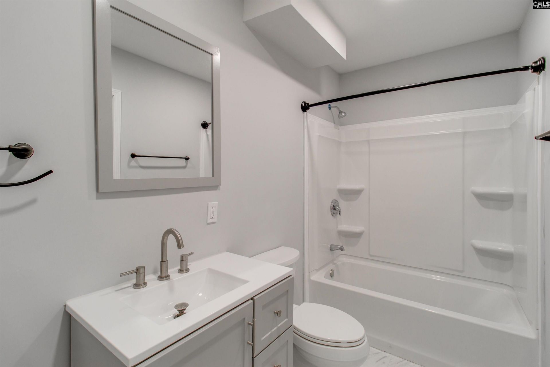 140 Crimson Queen Drive  Photo 35