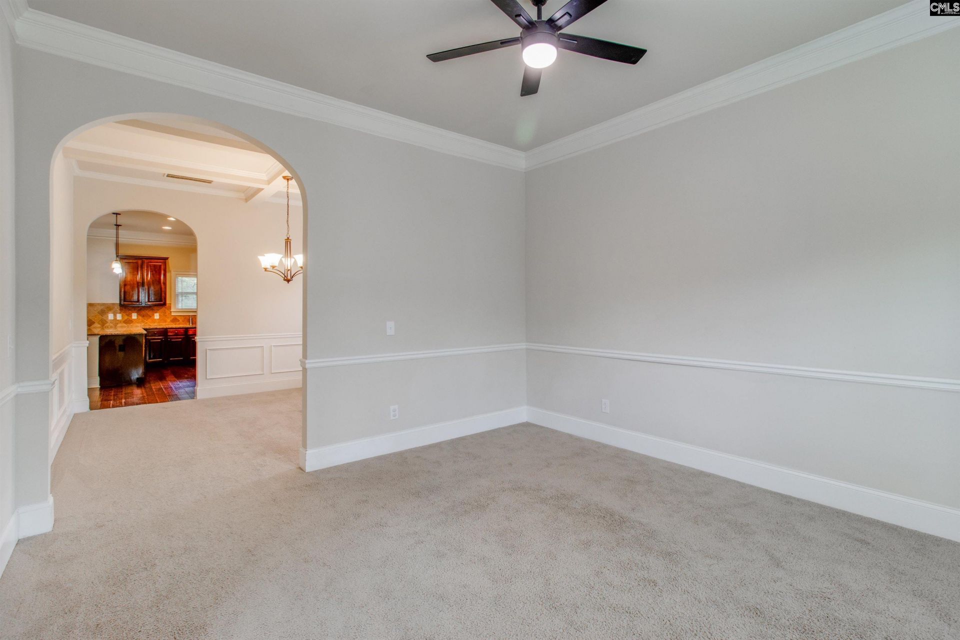 140 Crimson Queen Drive  Photo 4