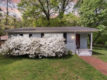 34 Woodcrest Drive, Hazard, KY 41701
