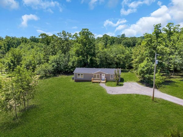 13055 Hwy 70 East , Mc Ewen, TN 37101
